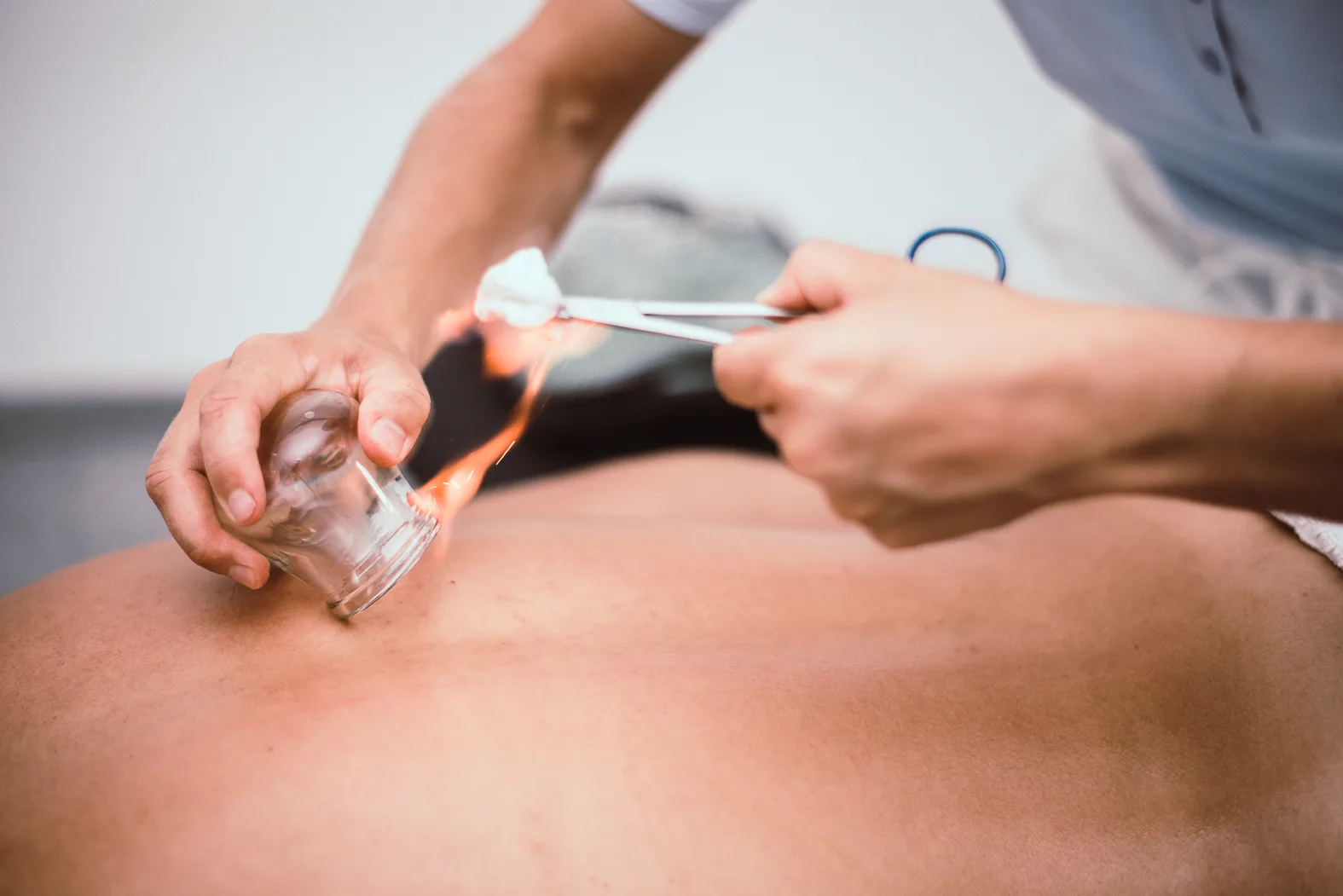 Medizinische Massage bei Lotusfarm in St. Gallen